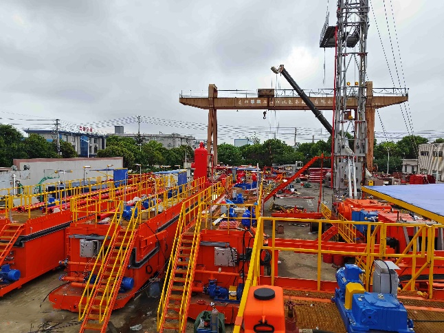 Two Sets of Trailer-Mounted XJ550Z Solids Control Systems Delivered to Oman