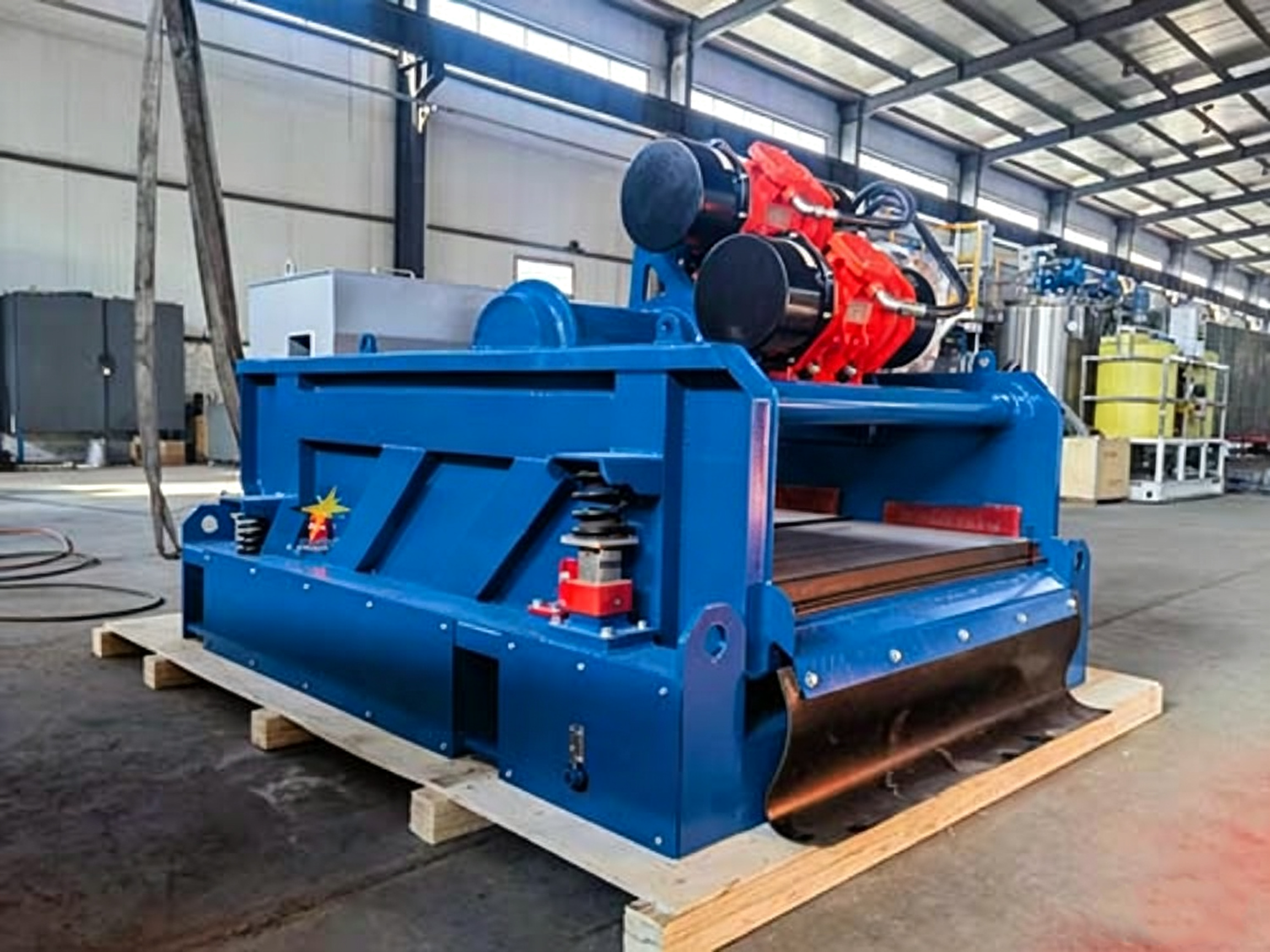 Drilling Fluid Shale Shaker and Mud Agitator Supplied to Indonesia